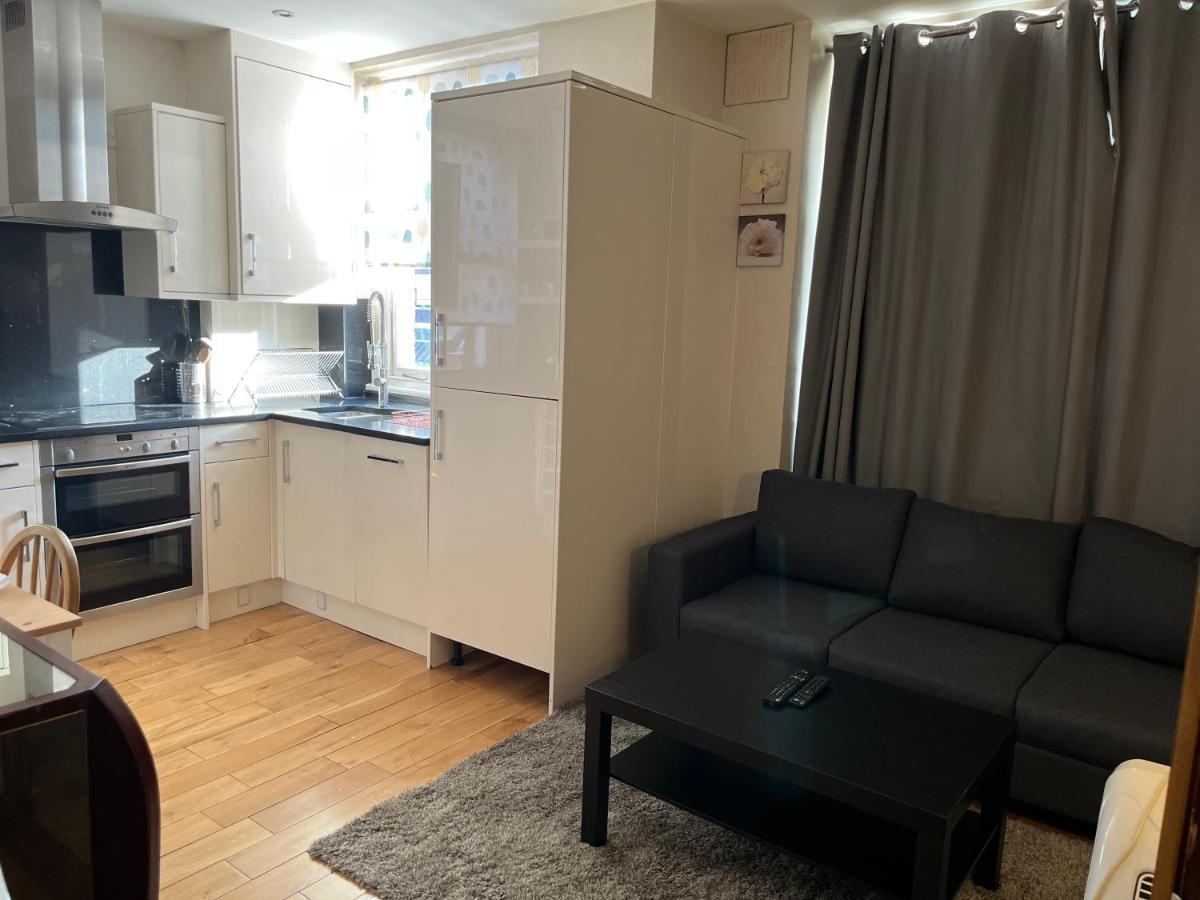 Stunning 1 Bedroom In Stunning Location - Mayfair Area Londra Dış mekan fotoğraf